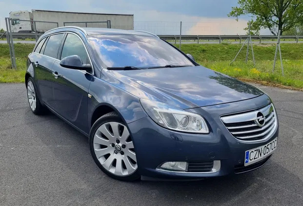 wielkopolskie Opel Insignia cena 23900 przebieg: 240000, rok produkcji 2009 z Gniezno